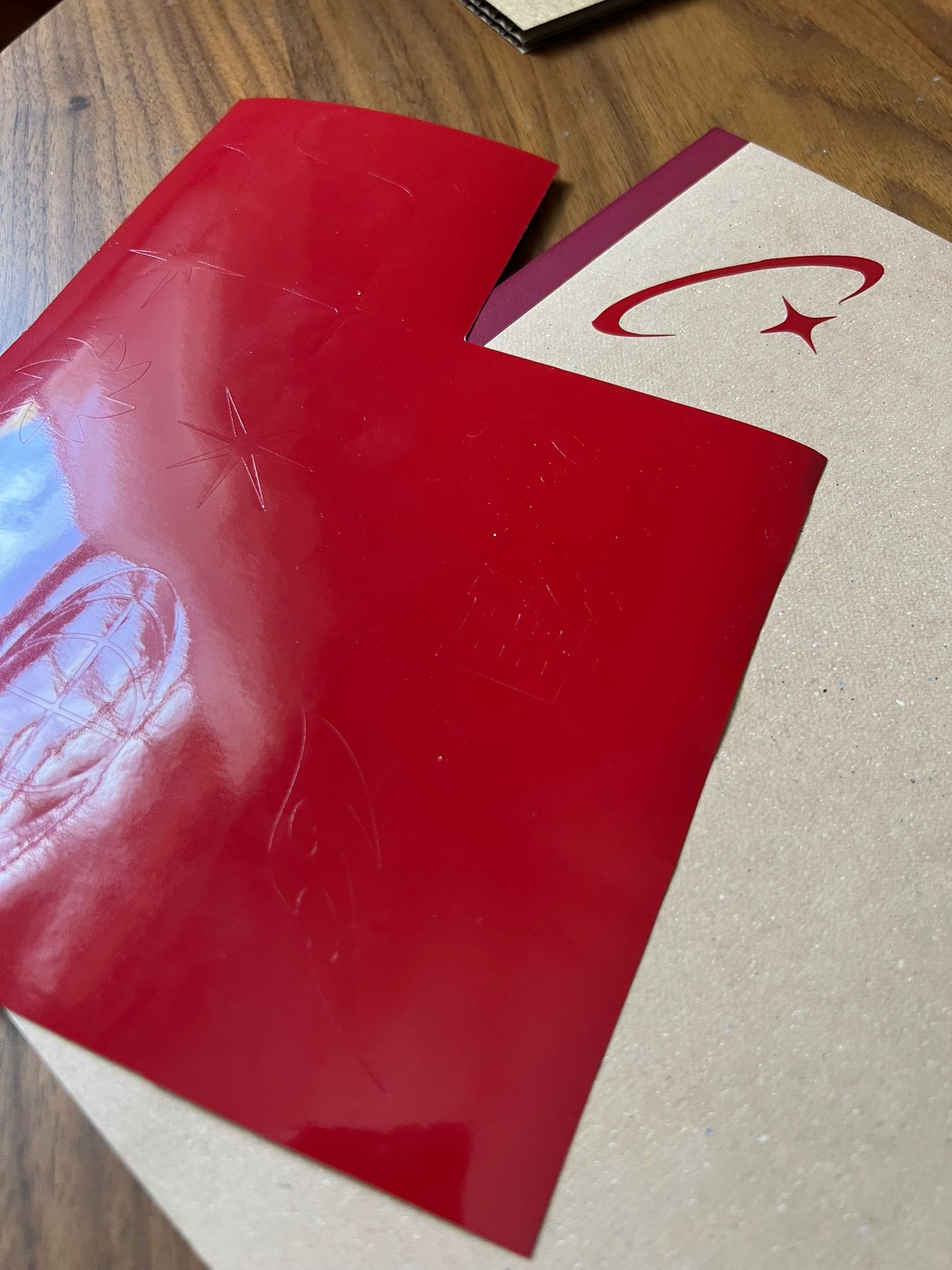 Red stars vinyl sample